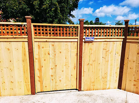 Lattice fence detail